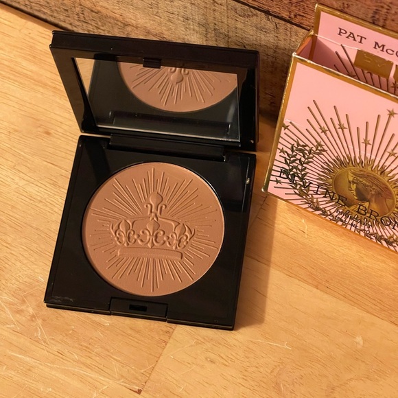 💕 TRADED💕Pat McGrath Labs Skin Fetish: Divine Bronzer - Picture 2 of 3